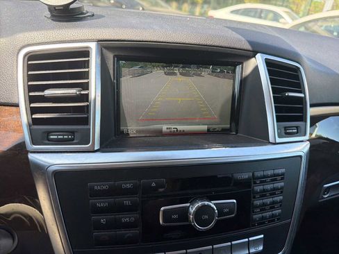 Used 2015 Mercedes-Benz ML 350 4MATIC image 11