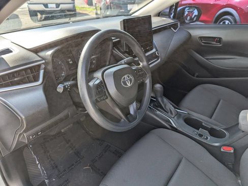 Used 2023 Toyota Corolla LE FWD image 12