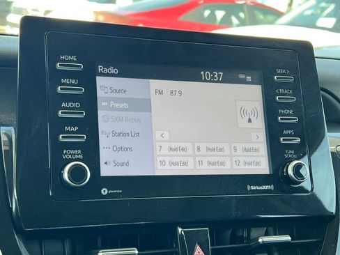 Used 2024 Toyota Camry SE image 19