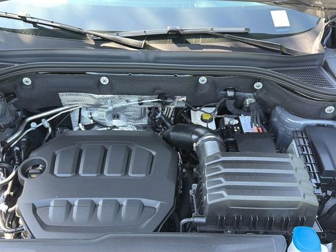 New 2026 Volkswagen Atlas Peak Edition AWD/4WD image 29