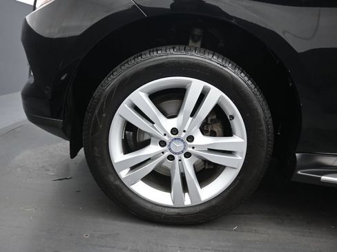 Used 2015 Mercedes-Benz ML 250 BlueTEC 4MATIC image 49