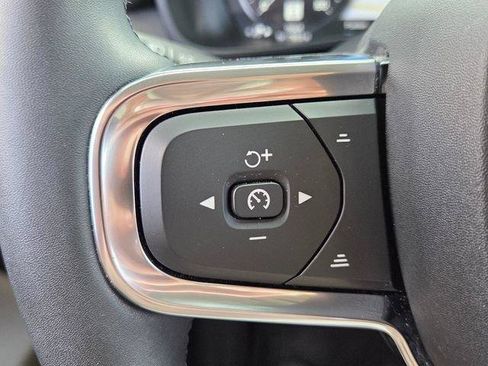 Used 2022 Volvo XC40 T5 Inscription w/ Advanced Package AWD/4WD image 31
