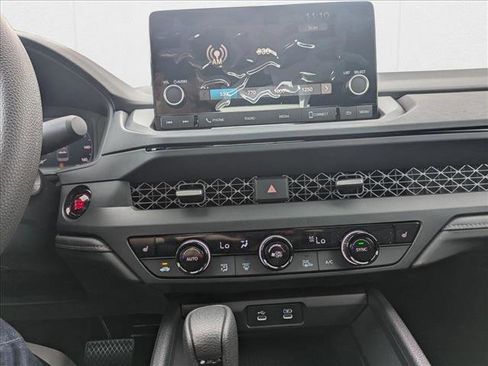 New 2025 Honda Accord SE image 12