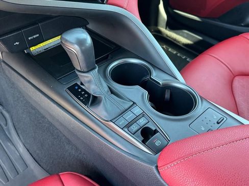 Used 2021 Toyota Camry XSE image 20