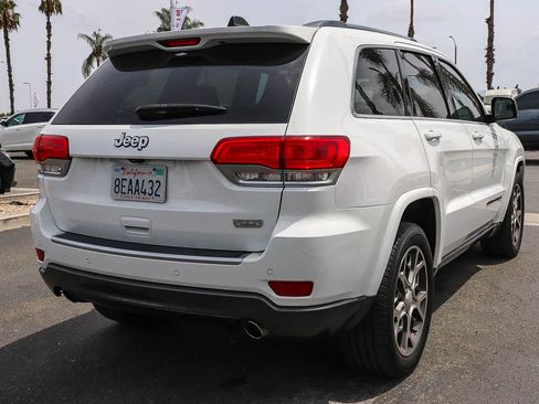 Used 2018 Jeep Grand Cherokee Limited RWD image 11