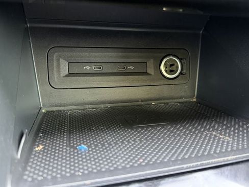 Used 2023 Volkswagen Atlas SEL Premium image 21