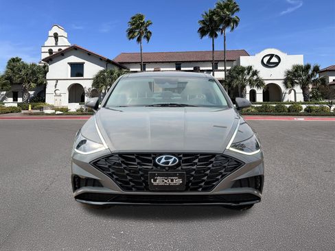Used 2022 Hyundai Sonata Limited w/ Cargo Package FWD image 6