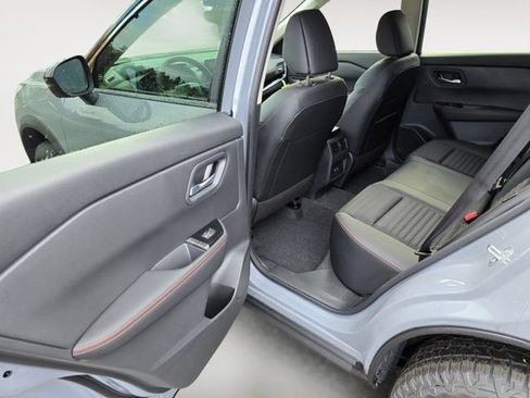 New 2026 Nissan Rogue SV w/ Rock Creek Premium Package AWD/4WD image 12