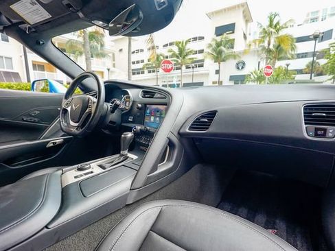 Used 2016 Chevrolet Corvette Z06 w/ 3LZ Preferred Equipment Group RWD image 96