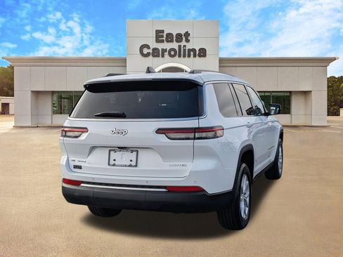 Used 2023 Jeep Grand Cherokee L Limited image 3