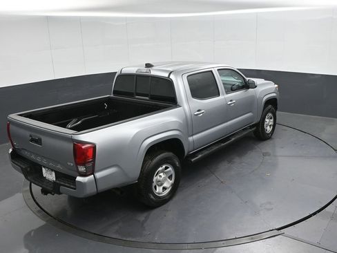 Used 2022 Toyota Tacoma SR image 39