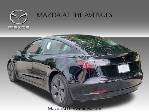 Used 2023 Tesla Model 3 Standard Range RWD image 16