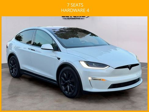 Used 2024 Tesla Model X AWD/4WD image 9