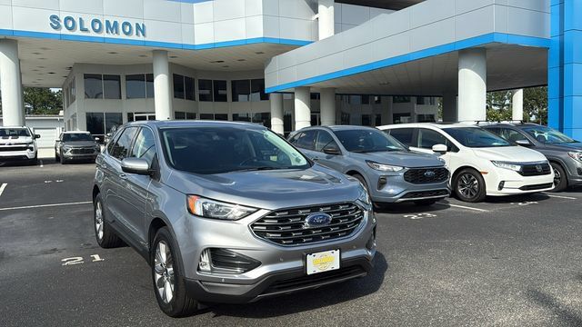 Used 2024 Ford Edge Titanium AWD/4WD image 1