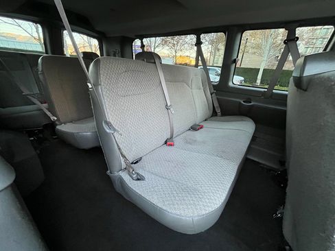 Used 2023 Chevrolet Express 3500 LT w/ LT Preferred Equipment Group image 28