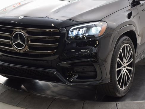 Used 2026 Mercedes-Benz GLS 450 4MATIC image 10