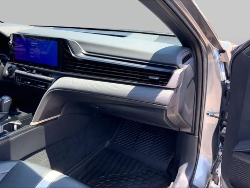 Used 2025 Toyota Camry SE w/ Multimedia Upgrade Package FWD image 19