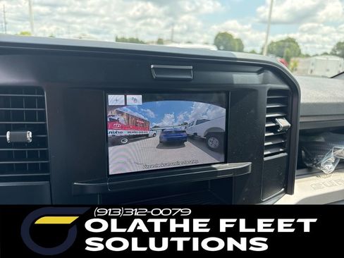 New 2025 Ford F550 4x4 Crew Cab image 9