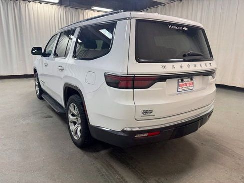 Used 2022 Jeep Wagoneer Series II image 6