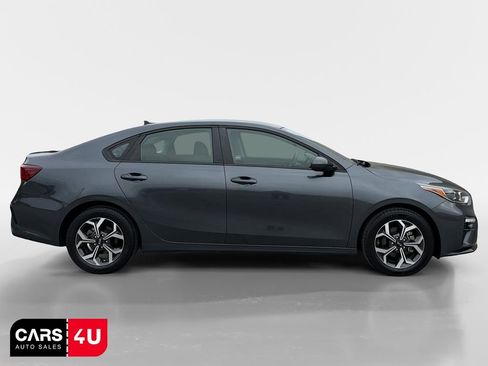Used 2019 Kia Forte LXS image 8