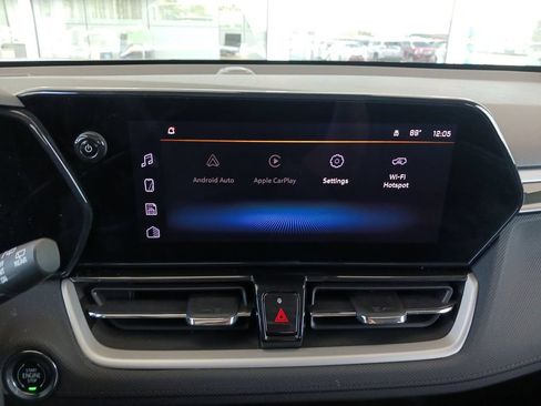 Used 2024 Chevrolet TrailBlazer LT w/ Driver Confidence Package FWD image 20