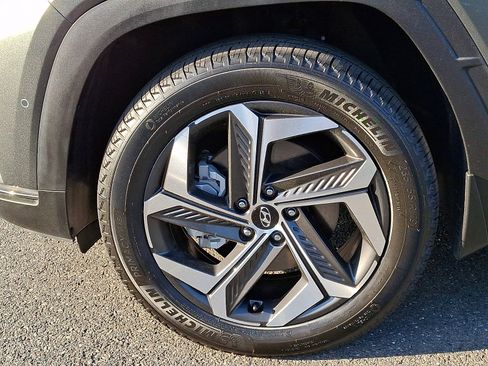 Certified 2023 Hyundai Tucson Limited AWD/4WD image 8