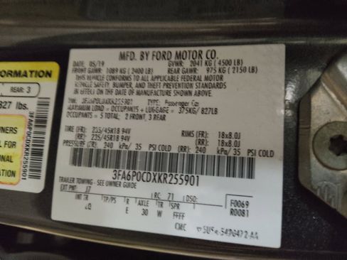 Used 2019 Ford Fusion SEL FWD image 33