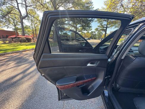 Used 2012 Honda Crosstour EX-L image 29