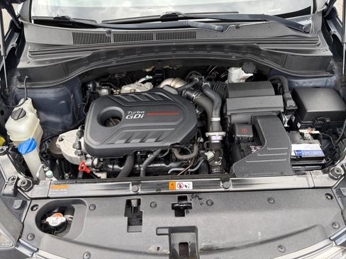 Used 2017 Hyundai Santa Fe Sport AWD/4WD image 21