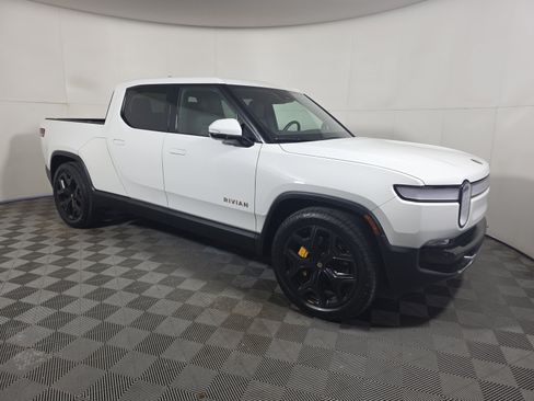Used 2023 Rivian R1T Adventure Quad AWD/4WD image 7