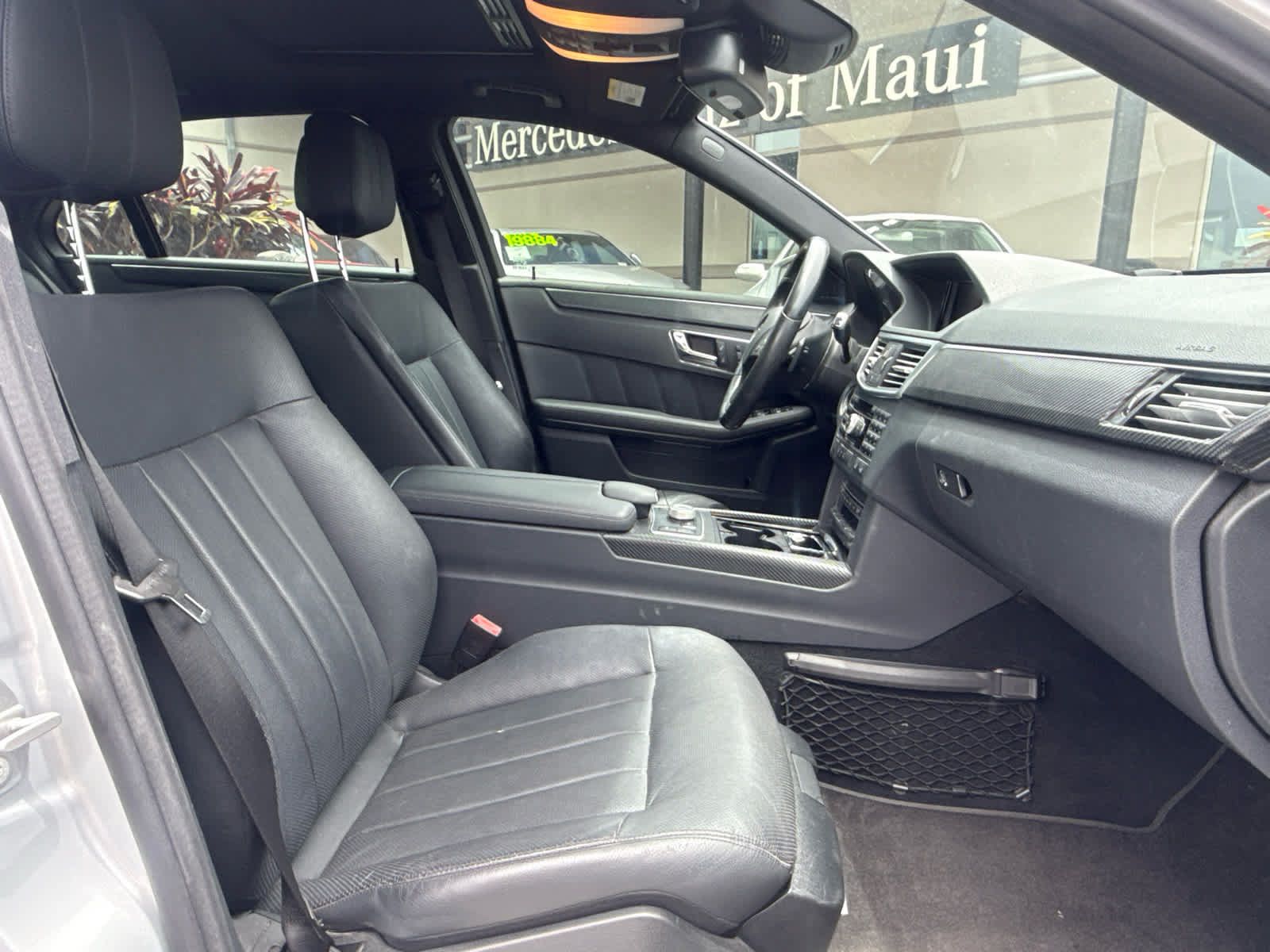Used 2010 Mercedes-Benz E 550 Sedan image 22