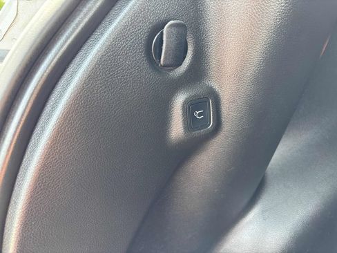 Used 2022 Jeep Compass Latitude w/ Convenience Group AWD/4WD image 23
