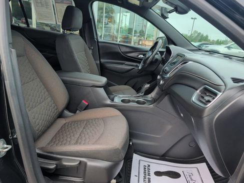 Used 2019 Chevrolet Equinox LT w/ Driver Convenience Package FWD image 20