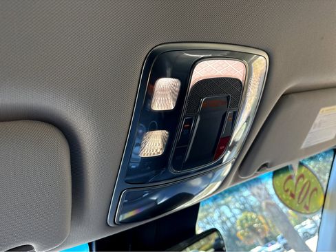 Used 2025 Genesis GV70 2.5T image 34