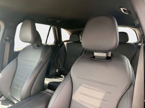 Certified 2026 Mercedes-Benz GLC 300 image 19