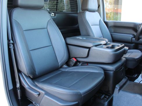 Used 2024 Chevrolet Silverado 2500 W/T w/ WT Convenience Package image 30