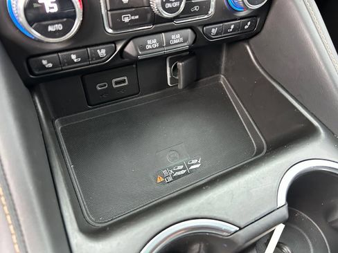 Used 2022 GMC Yukon AT4 AWD/4WD image 35