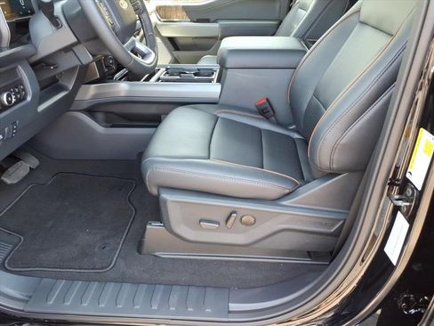 New 2026 Ford F350 Lariat image 6