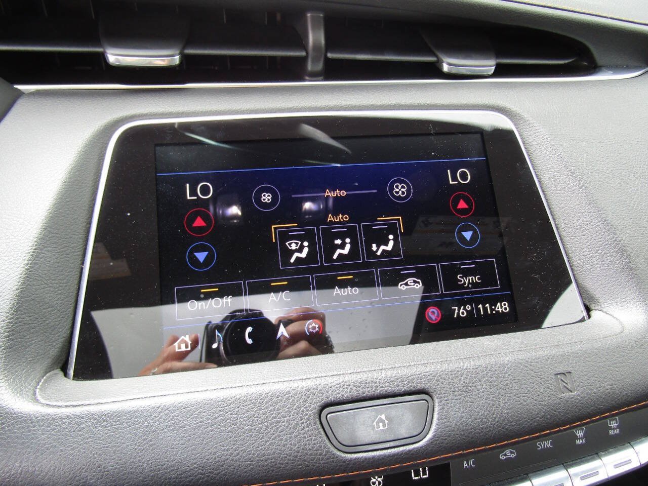 Used 2019 Cadillac XT4 Sport AWD/4WD image 14
