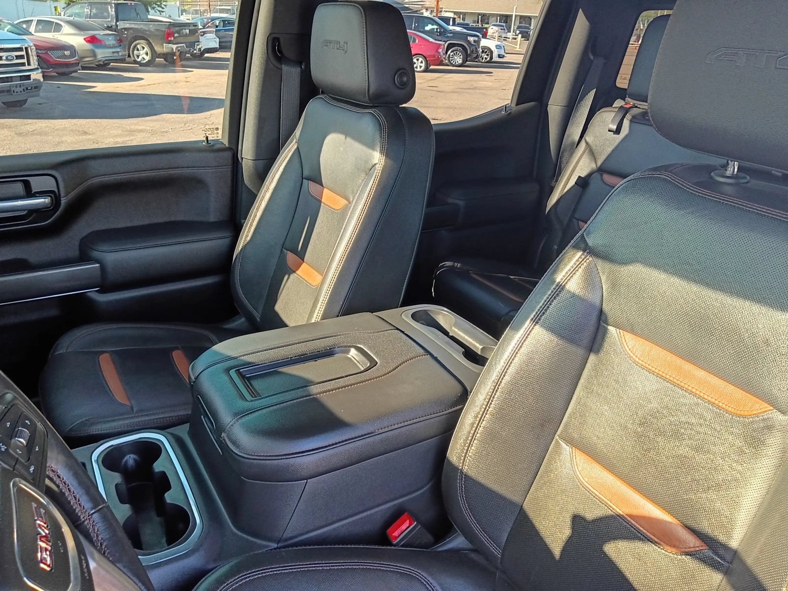 Used 2020 GMC Sierra 1500 AT4 w/ AT4 Premium Package AWD/4WD image 34