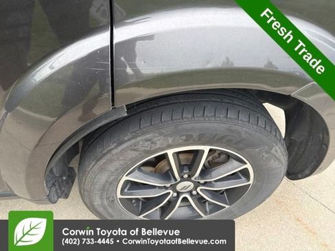 Used 2018 Dodge Journey SE w/ Blacktop Package FWD image 14