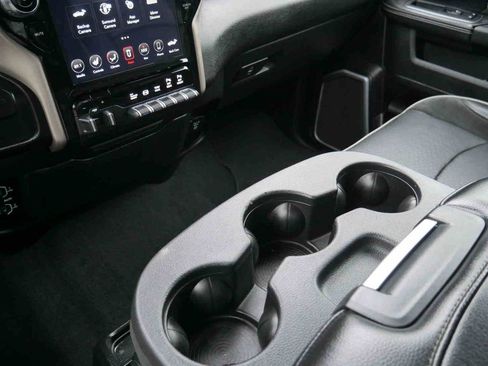 Certified 2021 RAM 2500 Laramie image 37