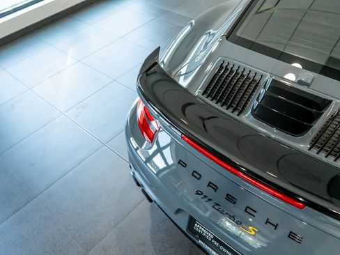 Certified 2017 Porsche 911 Turbo S AWD/4WD image 34