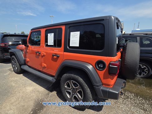 Used 2019 Jeep Wrangler Unlimited Sport S AWD/4WD image 6