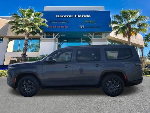 New 2026 Jeep Grand Wagoneer Limited w/ HD Trailer Tow Package AWD/4WD image 8