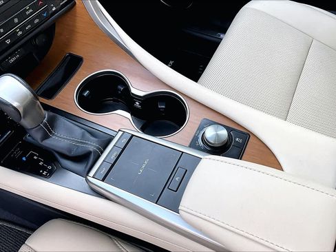 Used 2022 Lexus RX 350 FWD w/ Premium Package image 17