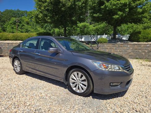 Used 2014 Honda Accord Touring image 1