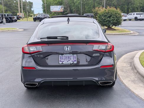 Used 2024 Honda Civic Sport Touring image 6