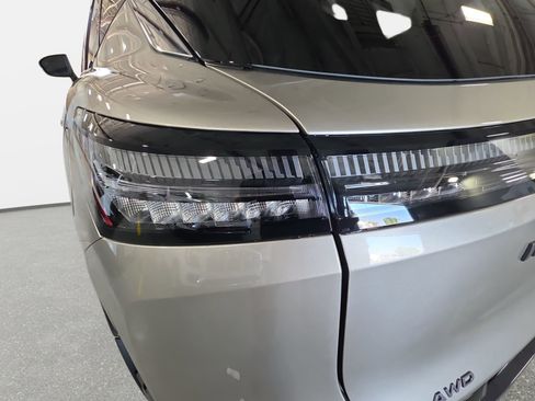 New 2026 Nissan Murano Platinum w/ Technology Package AWD/4WD image 32