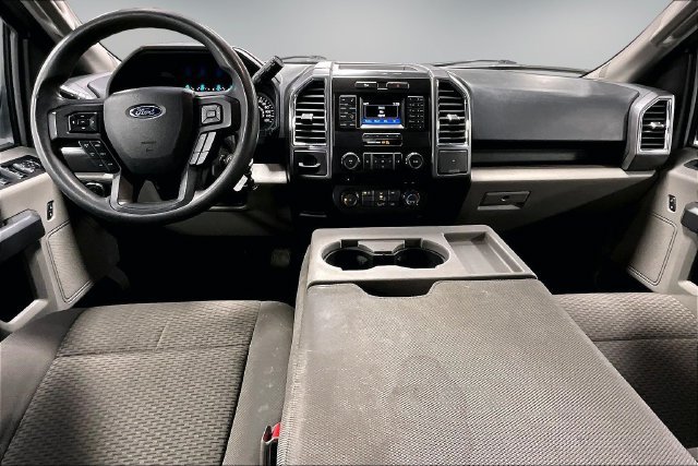 Used 2015 Ford F150 XLT RWD image 9